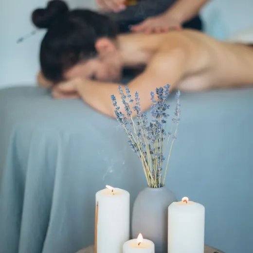 Back massage with lavender and candles